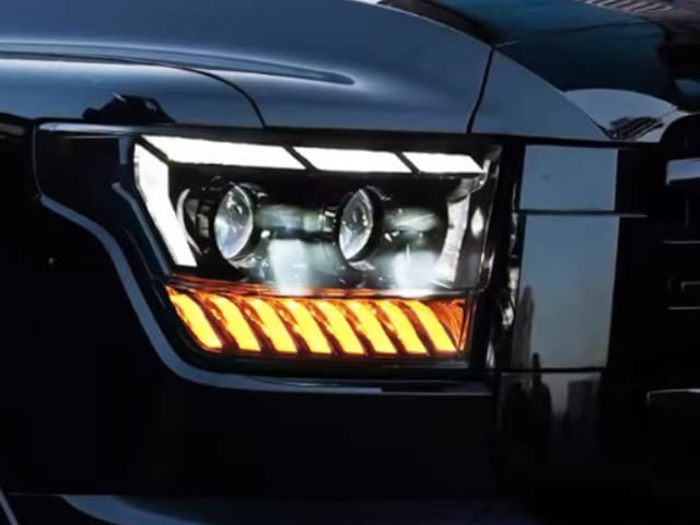 Xevaban.com ở 214 Giải Ph&oacute;ng l&agrave; đơn vị chuy&ecirc;n cung cấp Phụ kiện Tank 500, Đồ chơi Tank 500, N&acirc;ng cấp đ&egrave;n pha laser Tank 500, Đ&egrave;n pha laser Tank 500, Đ&egrave;n pha si&ecirc;u s&aacute;ng Tank 500, Độ đ&egrave;n pha Tank 500, Đ&egrave;n n&oacute;c Tank 500